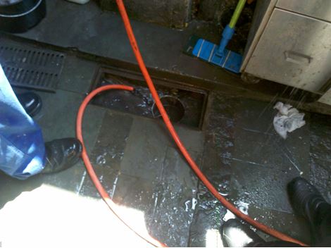 Hidrojateamento no Sapopemba